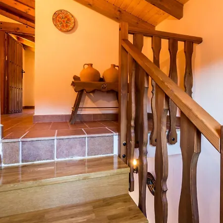 Cortijo Fuente Del Lino Holiday home *